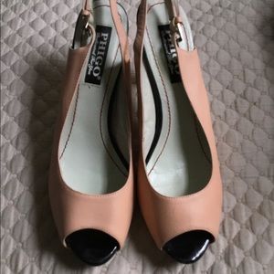 Heels in creamy salmon pink
